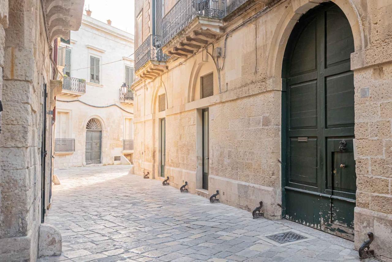 Апартаменты Terzo Campanello - Terrazza Nel Centro Storico Лечче Экстерьер фото