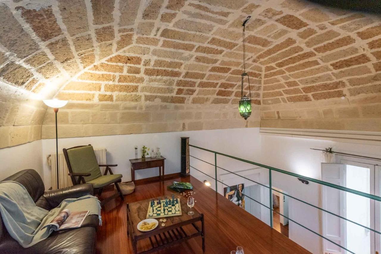 Апартаменты Terzo Campanello - Terrazza Nel Centro Storico Лечче Экстерьер фото